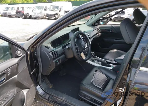 2014 Honda Accord Hybrid Ex-L z USA, uszkodzony, nr VIN 1HGCR6F57EA002596